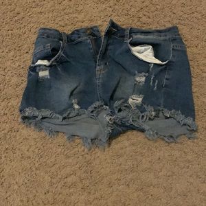 Amazon size medium denim shorts